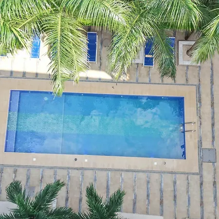 Golden Hotel